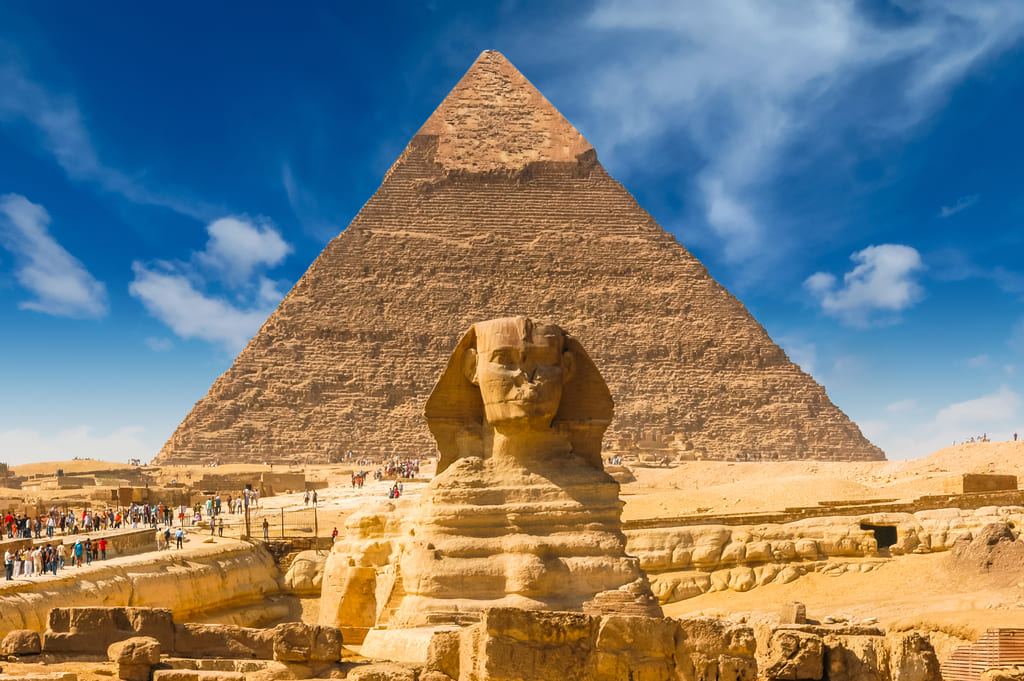 La Sfinge e la piramide di Chefren a Giza